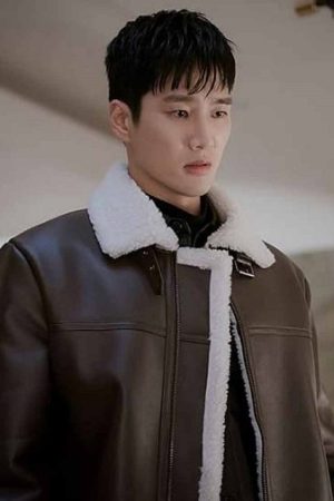 Brown Leather Coat of Jang Ge­un Won (Ahn Bo-hyun) in Itae­won Class (S01E03)