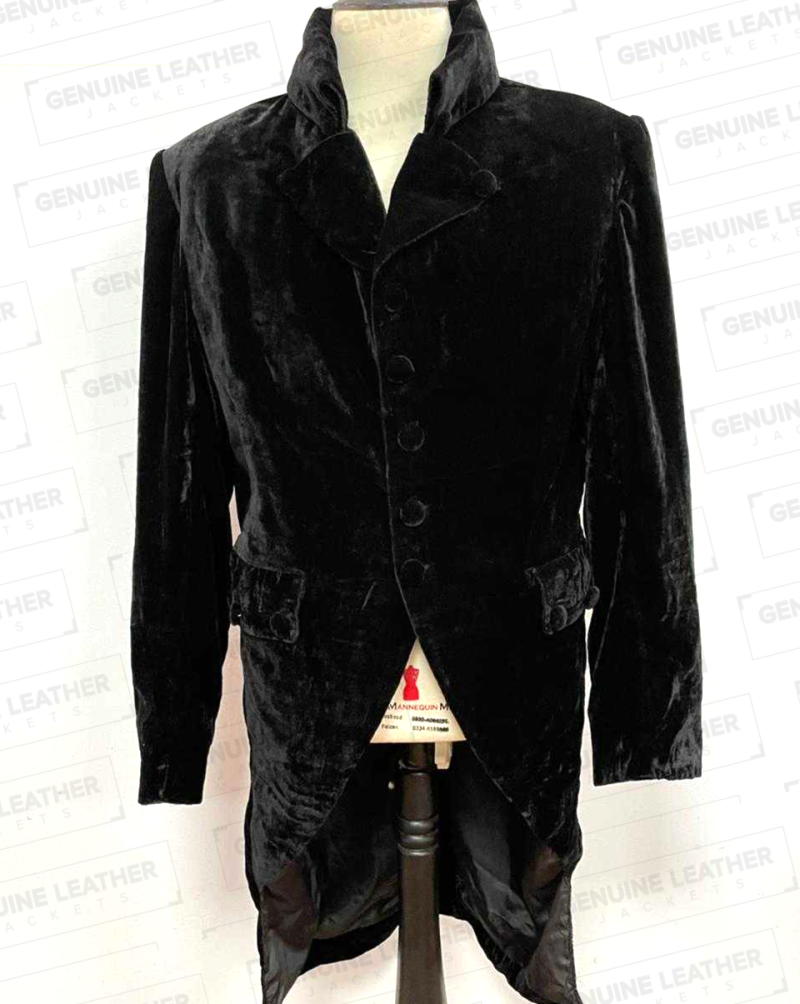 Bridgerton Simon Basset Coat