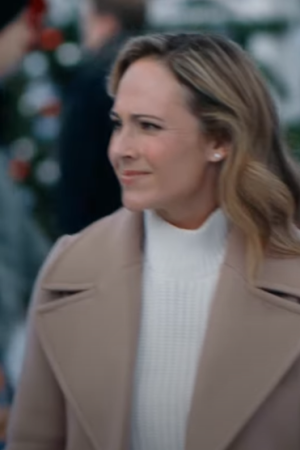 Five More Minutes Nikki DeLoach Coat