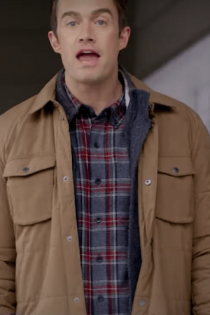 The Christmas House 2 Deck Those Halls Robert Buckley Mike Jacket