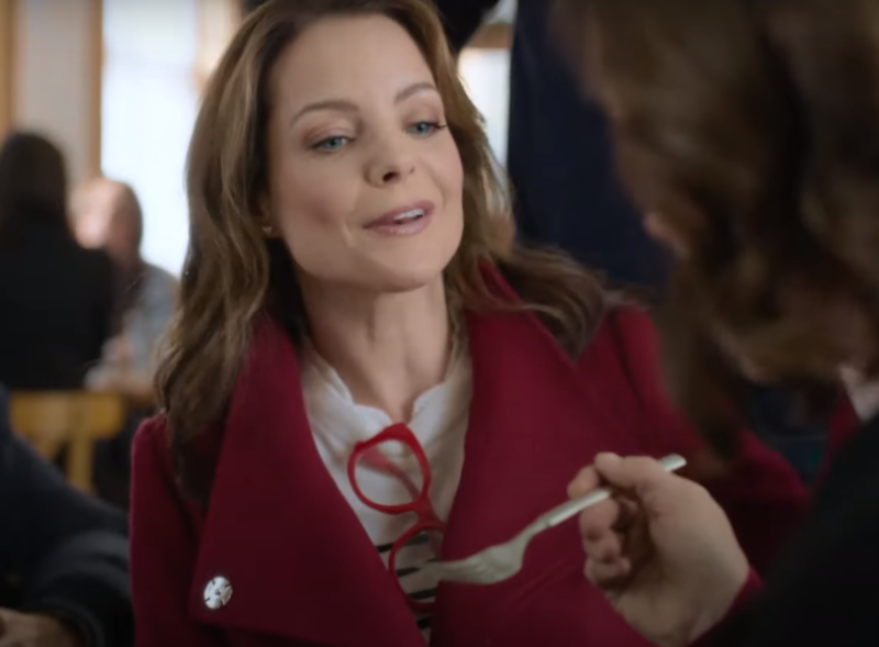 Sister Swap Christmas In The City Kimberly Williams Coat