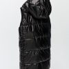 Polyester Material Black Puffer Vest Style Coat