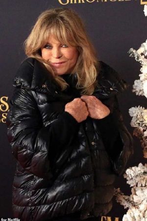 The Christmas Chronicles 2 Goldie Hawn Premiere Jacket