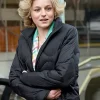 Princess Diana The Crown S04 Black Jacket