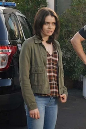 The Rookie 2024 Abigail Shirt Green Jacket